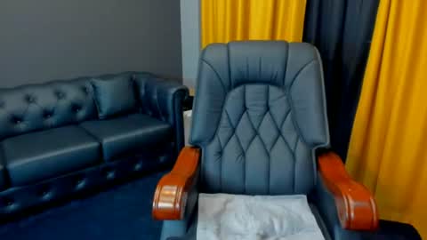 Snapshot of haleysweetest chatting on 06.17.26 Haleysweetest online show from 06.17.26