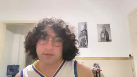 Snapshot of halfblood18 chatting on 10.05.25 halfblood18 online show from 10.05.25