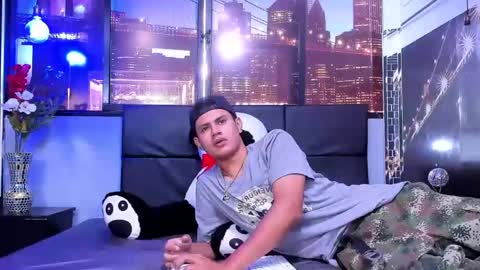 Snapshot of haliz_and_apolo chatting on 12.13.24 haliz_and_apolo online show from 12.13.24