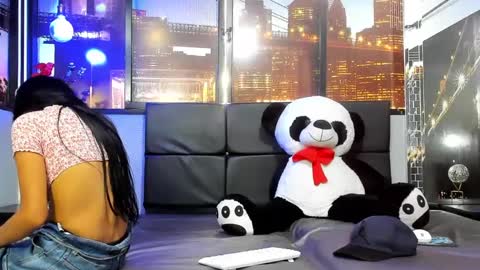 Snapshot of haliz_and_apolo chatting on 12.13.24 haliz_and_apolo online show from 12.13.24