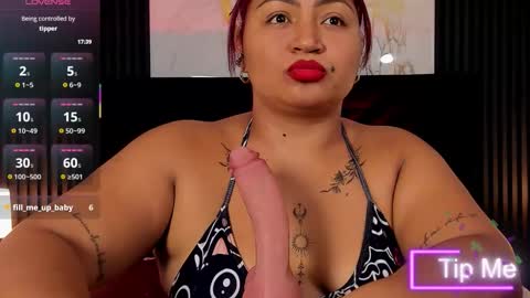 Snapshot of halleyrosse chatting on 02.28.26 Halleyrosse online show from 02.28.26