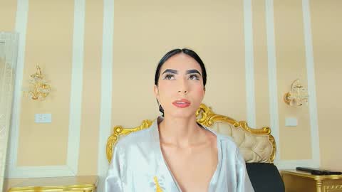 Snapshot of halliestone chatting on 02.08.26 Hallie Stone online show from 02.08.26