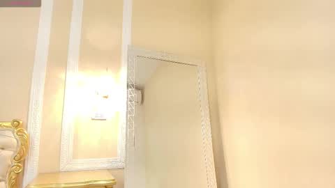 Snapshot of halliestone chatting on 02.15.26 Hallie Stone online show from 02.15.26