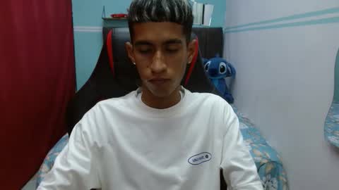 Snapshot of hamcummboy20 chatting on 03.05.26 hamcummboy20 online show from 03.05.26