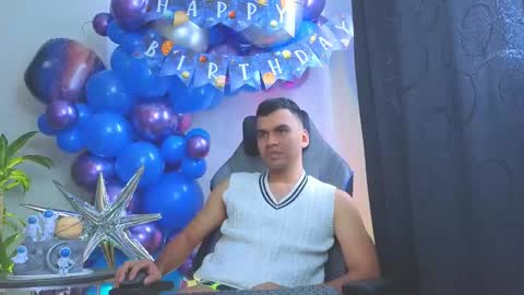 hamiltong12 online show from 03.06.26