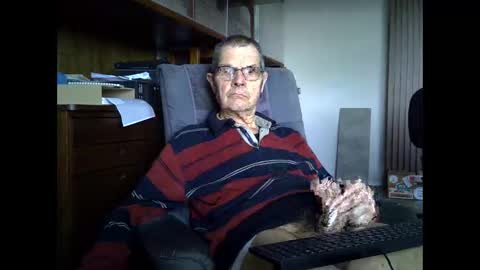 Snapshot of hamto65 chatting on 01.09.26 Prefer men 80 online show from 01.09.26