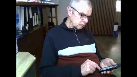 Snapshot of hamto65 chatting on 02.15.26 Prefer men 80 online show from 02.15.26