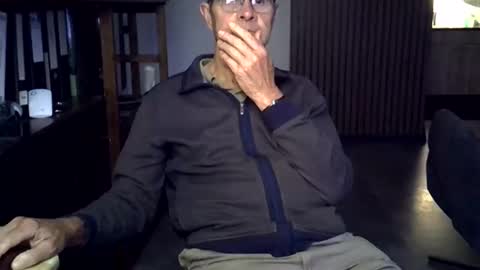 Snapshot of hamto65 chatting on 05.31.26 Prefer men 80 online show from 05.31.26