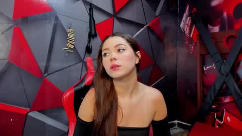 Hana and Zeta online show from 10.24.25