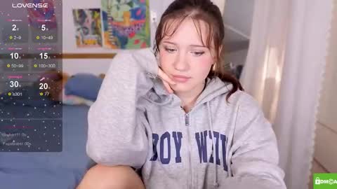 hanahwoods online show from 11.21.25