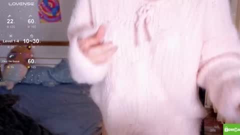 Snapshot of hanahwoods chatting on 01.17.26 hanahwoods online show from 01.17.26