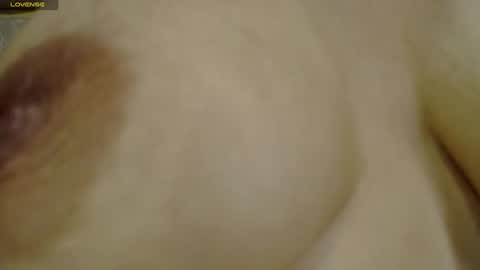 Snapshot of hanamor chatting on 12.16.24 Hana.......Fansly - content being added daily.. online show from 12.16.24