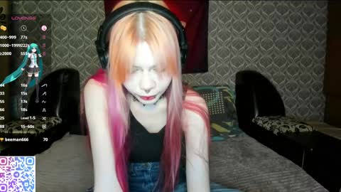 Tori and Asuna online show from 04.15.26