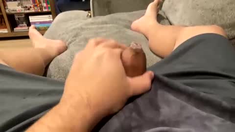 Snapshot of handhugger chatting on 12.12.24 handhugger online show from 12.12.24