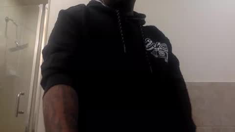 Snapshot of handjobsbbc chatting on 01.12.26 handjobsbbc online show from 01.12.26