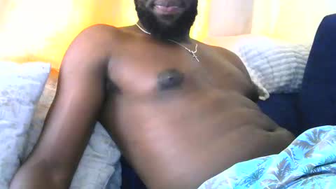 Snapshot of handsome_king30 chatting on 09.19.25 handsome king online show from 09.19.25