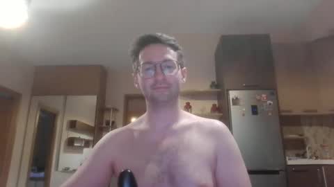 Snapshot of handsome_sasha chatting on 02.28.25 Sasha online show from 02.28.25