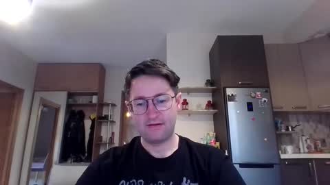 Snapshot of handsome_sasha chatting on 09.28.25 Sasha online show from 09.28.25