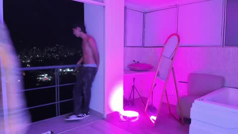 leonardfarrucknick and otis online show from 09.10.25