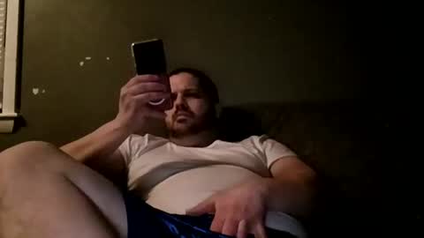 Snapshot of handsomedaddy198924 chatting on 01.09.26 Handsomedaddy198923 online show from 01.09.26