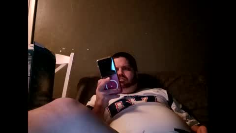 Snapshot of handsomedaddy198924 chatting on 02.09.26 Handsomedaddy198923 online show from 02.09.26