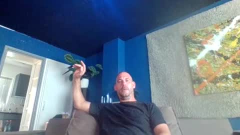 Snapshot of handsomeguy4ever chatting on 08.03.26 handsomeguy4ever online show from 08.03.26