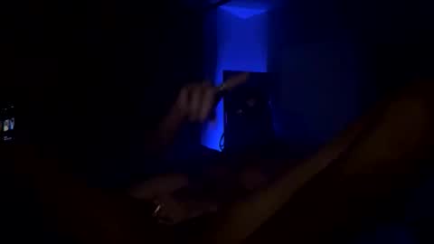 Snapshot of handsomehasen chatting on 03.29.26 handsomehasen online show from 03.29.26