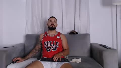 Snapshot of handsomen69 chatting on 02.27.26 Handsomen online show from 02.27.26