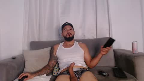 Snapshot of handsomen69 chatting on 05.22.26 Handsomen online show from 05.22.26