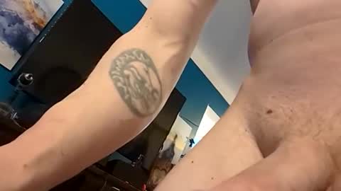 handsomerob42 online show from 02.02.26