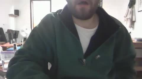 Snapshot of handyboy991 chatting on 12.16.25 handyboy991 online show from 12.16.25