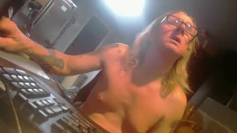 Handystudman online show from 12.16.24