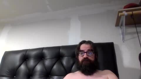 Snapshot of handywoody chatting on 01.12.26 handywoody online show from 01.12.26