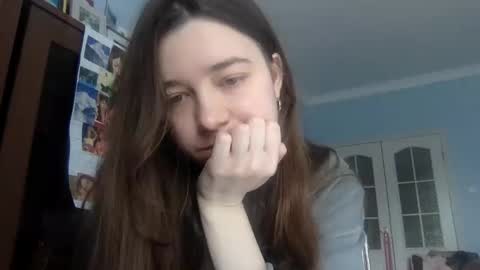 Snapshot of hanga15 chatting on 03.05.25 hanga15 online show from 03.05.25