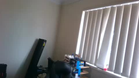 Hango aussie cut thick single online show from 02.01.26