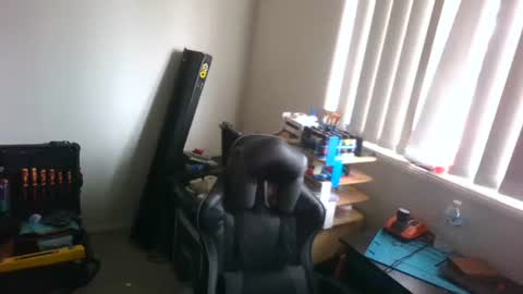 Hango aussie cut thick single online show from 02.03.26