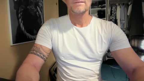 hanky online show from 12.30.24