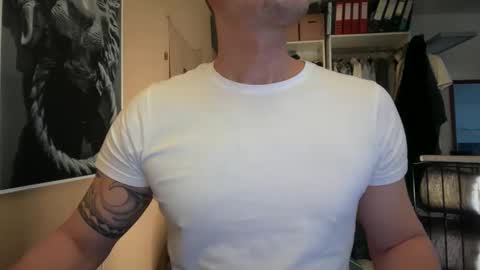 hanky online show from 01.28.25