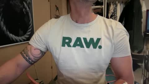 hanky online show from 02.13.25