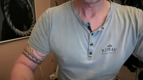 hanky online show from 03.10.25