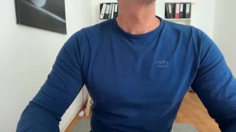 hanky online show from 09.26.25