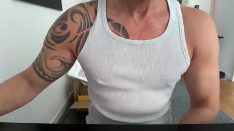 hanky online show from 11.30.25