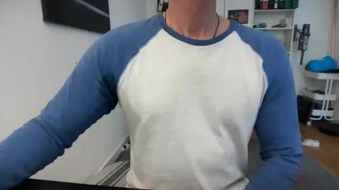 hanky online show from 03.30.26