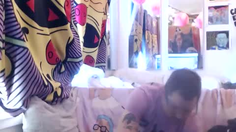 Snapshot of hankrams chatting on 02.09.26 hank rams online show from 02.09.26