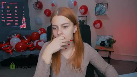 Snapshot of hanna__moon1 chatting on 02.19.25 Hanna online show from 02.19.25