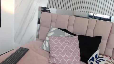 Snapshot of hanna__palmer1 chatting on 11.22.25 Hanna Palmer online show from 11.22.25