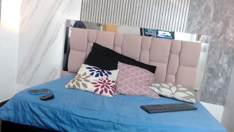 Snapshot of hanna__palmer1 chatting on 12.20.25 Hanna Palmer online show from 12.20.25