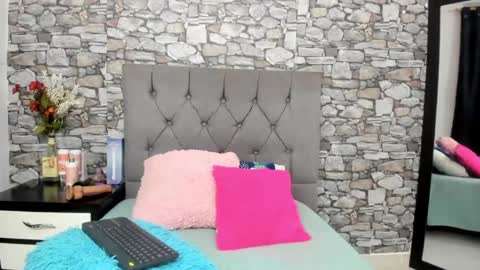 Snapshot of hanna_bell11 chatting on 12.05.24 Hanna online show from 12.05.24