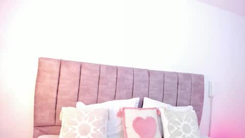 hanna_bunny15 online show from 10.06.25