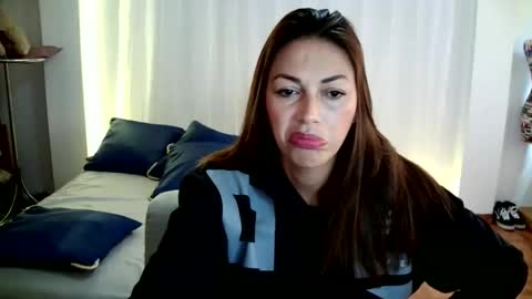 Hanna charming online show from 01.08.26